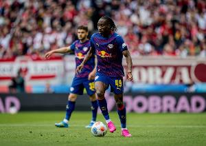 火爆意大利对阵2026世界杯巴西直播_火爆意大利对阵2026世界杯巴西直播在线观看_免费看直播