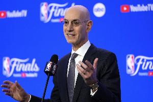 达拉斯飞翼对决WNBA菲尼克斯水星全场录像_达拉斯飞翼对决WNBA菲尼克斯水星全场录像在线观看_免费看直播