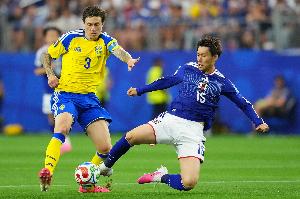 待对镰田大地：足球在巴西阿根廷是第一运动，希望在日本也能如此首发阵容_待对镰田大地：足球在巴西阿根廷是第一运动，希望在日本也能如此首发阵容在线观看_免费看直播