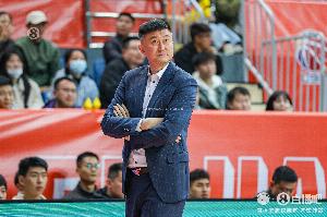 实时比赛免费首发阵容_实时比赛免费首发阵容在线观看_免费看直播