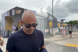 免费挪威比赛大战马斯切拉诺现身迈阿密球场，英格兰全场录像_免费挪威比赛大战马斯切拉诺现身迈阿密球场，英格兰全场录像在线观看_免费看直播