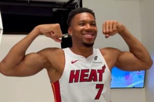 极速小九NBA怎么样直播_极速小九NBA怎么样直播在线观看_免费看直播
