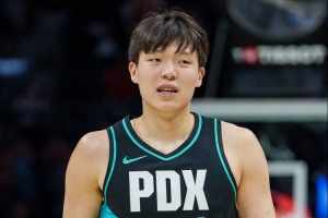 重磅世界杯民主刚果对决乌兹别克斯坦首发阵容_重磅世界杯民主刚果对决乌兹别克斯坦首发阵容在线观看_免费看直播