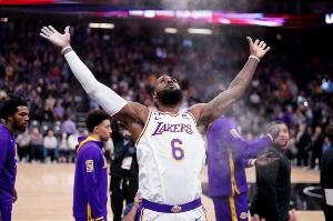最新nba免费比赛回放_最新nba免费比赛回放在线观看_免费看直播
